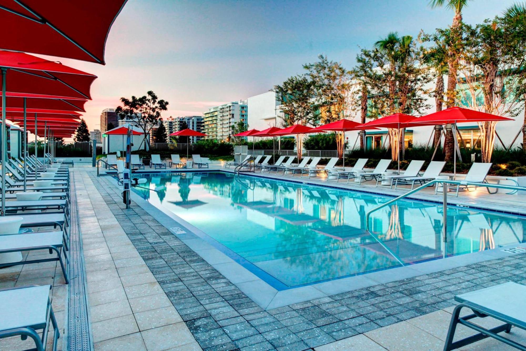 Residence Inn By Marriott Miami Beach Surfside Exterior foto