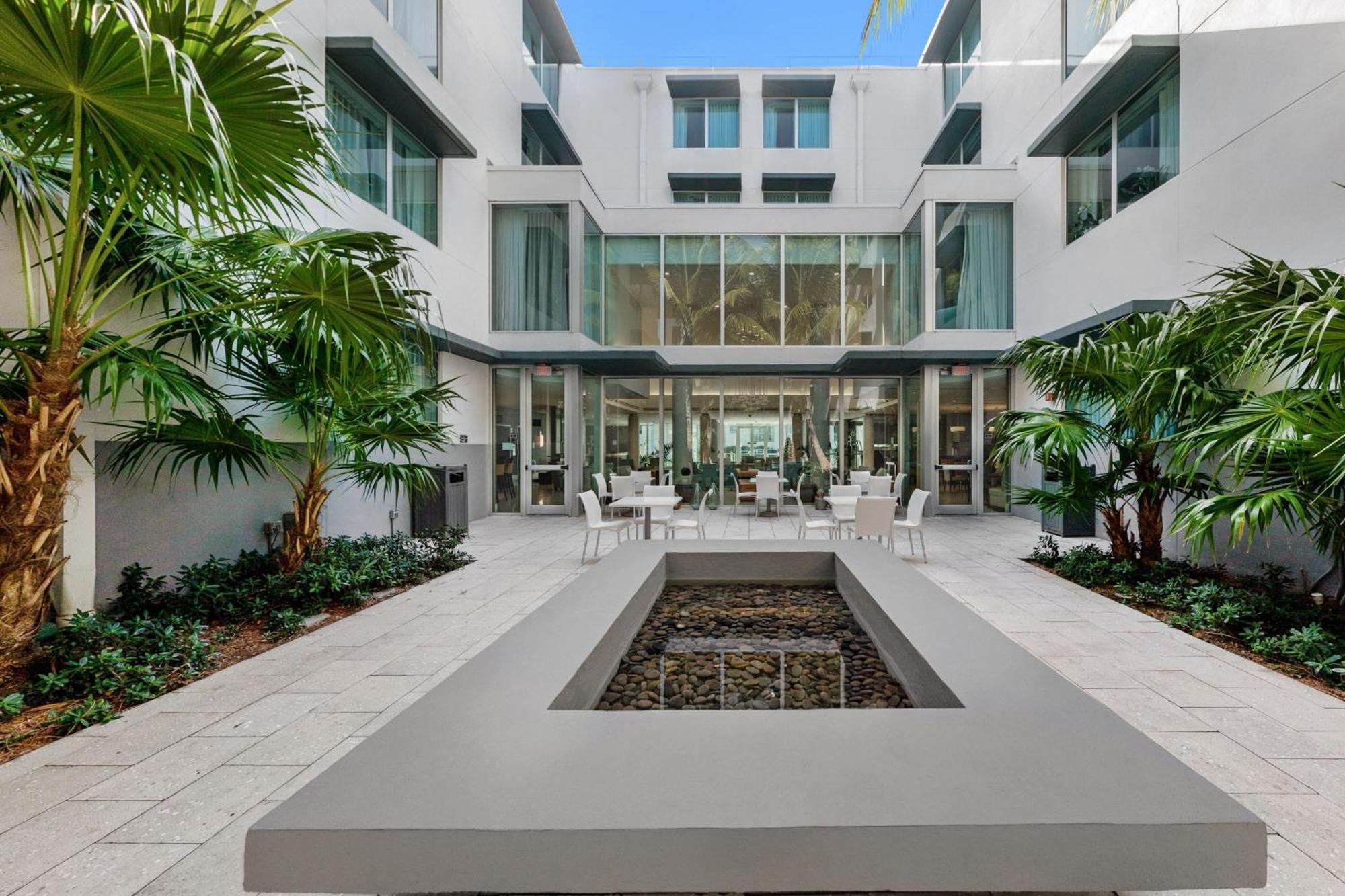 Residence Inn By Marriott Miami Beach Surfside Exterior foto